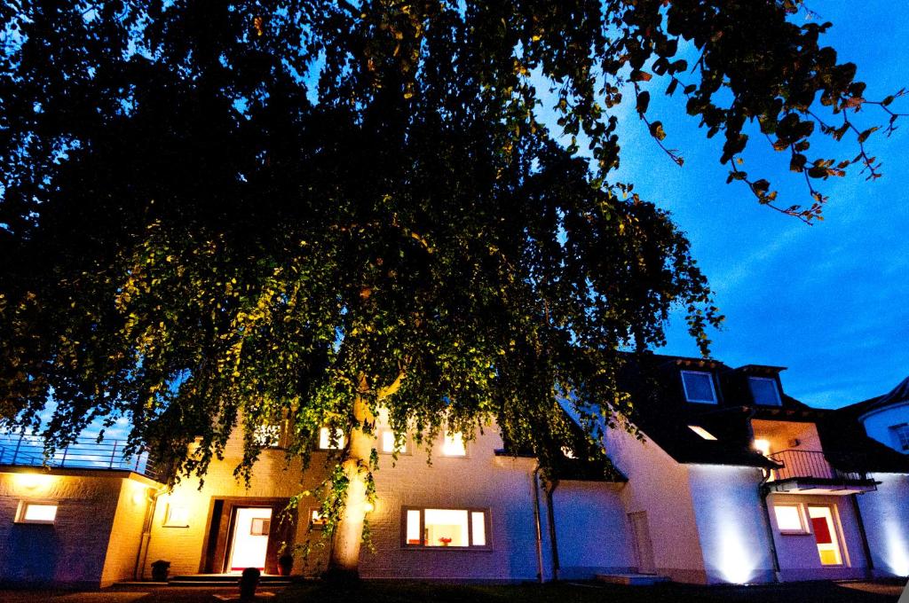 Hotel Destination 21 room 4